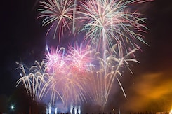 Supreme Court Refuses To Relax Ban On Firecrackers In Delhi Supreme Court Refuses To Relax Ban On Firecrackers In Delhi
