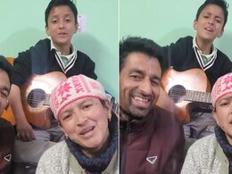 तू है तो... गाने पर बेटा गिटार बजा रहा था, साथ में गा रहे थे मम्मी-पापा, लेकिन Video में जो लोगों को सबसे दिलचस्प लगा, वो है तू है तो... गाने पर बेटा गिटार बजा रहा था, साथ में गा रहे थे मम्मी-पापा, लेकिन Video में जो लोगों को सबसे दिलचस्प लगा, वो है