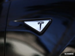 Top Tesla Official Quits As Elon Musk Faces Backlash For DOGE Cuts Top Tesla Official Quits As Elon Musk Faces Backlash For DOGE Cuts