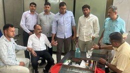 ACB Action: जयपुर में एसीबी की ताबड़तोड़ कार्रवाई,  AAO रिश्वत लेते गिरफ्तार; फर्जी डिग्री मामले में डॉक्टर पर FIR