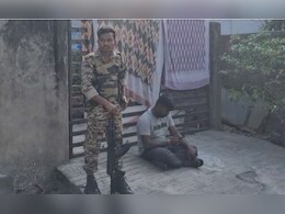 सुकमा जिले में पूर्व विधायक के ठिकानों सहित आधा दर्जन स्थानों पर ACB-EOW का छापा, मचा हड़कंप सुकमा जिले में पूर्व विधायक के ठिकानों सहित आधा दर्जन स्थानों पर ACB-EOW का छापा, मचा हड़कंप