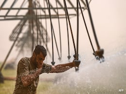 Sandstorm In Iraq Shuts Airports, 3,700 Hospitalized With Breathing Issues Sandstorm In Iraq Shuts Airports, 3,700 Hospitalized With Breathing Issues