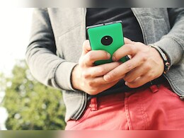 Hooked On Reels? Experts Warn Of Severe Eye Strain Risks