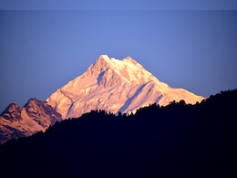 Sikkim Seeks Ban On Scaling Kanchenjunga, Days After Army Team Summitted It