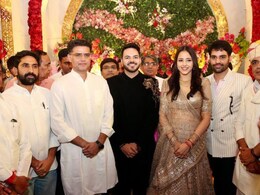 सतीश पूनिया के बेटे के आशीर्वाद समारोह में पहुंचे पक्ष विपक्ष के दिग्गज,पायलट-डोटासरा से लेकर वसुंधरा तक... देखें तस्वीर सतीश पूनिया के बेटे के आशीर्वाद समारोह में पहुंचे पक्ष विपक्ष के दिग्गज,पायलट-डोटासरा से लेकर वसुंधरा तक... देखें तस्वीर