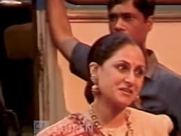 35 साल पहले यूं हुआ था अग्निपथ का प्रीमियर, बस में सवार होकर थियेटर पहुंची थी पूरी स्टार कास्ट, बिग बी के साथ जया भी आई थीं नजर 35 साल पहले यूं हुआ था अग्निपथ का प्रीमियर, बस में सवार होकर थियेटर पहुंची थी पूरी स्टार कास्ट, बिग बी के साथ जया भी आई थीं नजर