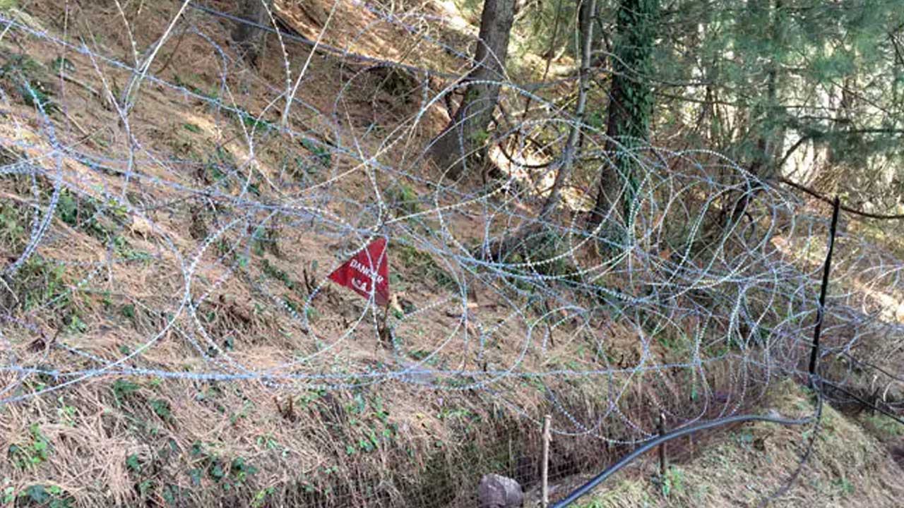 Pakistan Opens Firing Across Line Of Control, India Retaliates