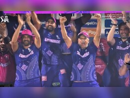 RR vs GT: वैभव सूर्यवंशी के शतक पर राहुल द्रविड़ चोटिल पैर पर ही उठ खड़े हुए, जश्न के अंदाज ने लूटी महफिल RR vs GT: वैभव सूर्यवंशी के शतक पर राहुल द्रविड़ चोटिल पैर पर ही उठ खड़े हुए, जश्न के अंदाज ने लूटी महफिल