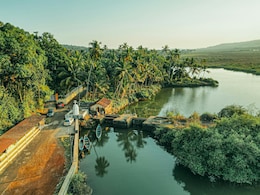 नाइट पार्टी और Beach को देखकर हो गए हैं बोर, तो एक्सप्लोर करें Goa के 8 खूबसूरत गांव, यहां मिलेगा सुकून नाइट पार्टी और Beach को देखकर हो गए हैं बोर, तो एक्सप्लोर करें Goa के 8 खूबसूरत गांव, यहां मिलेगा सुकून