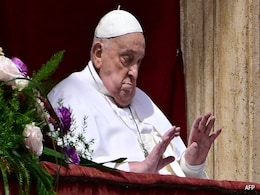 Pope Francis' Last Appearance On Easter, Calls For "Renewed Hope For Peace" Pope Francis' Last Appearance On Easter, Calls For "Renewed Hope For Peace"