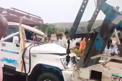 8 Sanitation Workers Killed In Accident On Delhi-Mumbai Expressway 8 Sanitation Workers Killed In Accident On Delhi-Mumbai Expressway