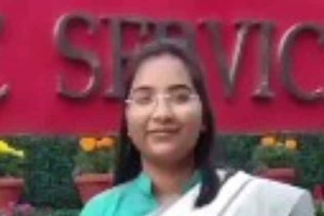ऐश्वर्यम प्रजापति ऐश्वर्यम प्रजापति