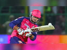 IPL 2025: 14 साल के वैभव सूर्यवंशी ने रचा इतिहास, IPL में सबसे तेज शतक लगाने वाले दूसरे बल्लेबाज बने