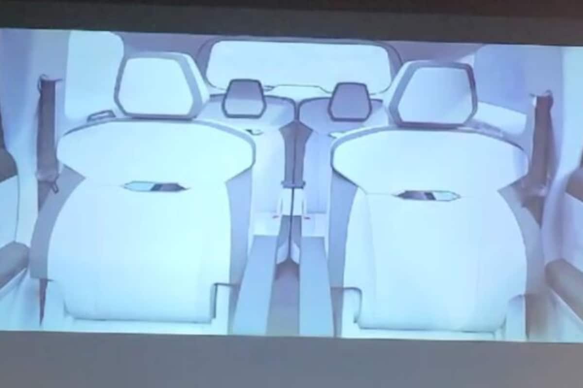 Mahindra XEV 7e Interior Spy Shots