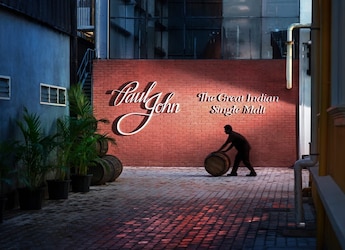 Goa's Paul John Visitor Centre Named Global 'Visitor Attraction Of The Year' At Icons Of Whisky 2025