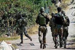 Encounter Underway In J&K's Udhampur, 3 Terrorists Trapped Encounter Underway In J&K's Udhampur, 3 Terrorists Trapped