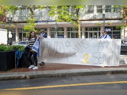 हार्वर्ड यूनिवर्सिटी के $2.2 बिलियन फंड पर ट्रंप का ताला, छात्रों की आवाज से राष्ट्रपति का गला क्यों सूख रहा? हार्वर्ड यूनिवर्सिटी के $2.2 बिलियन फंड पर ट्रंप का ताला, छात्रों की आवाज से राष्ट्रपति का गला क्यों सूख रहा?