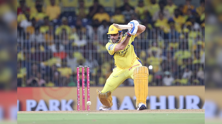 IPL 2025: 'धोनी को टीम से ऊपर चुनना नाइंसाफी है', पूर्व पाकिस्तानी दिग्गज के बयान ने मचाई खलबली