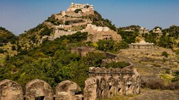World Heritage Day: चीन की दीवार जैसा मजबूत है राजस्थान का ये किला, UNESCO भी कर चुका है तारीफ