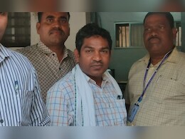 गौरेला-पेंड्रा-मरवाही में ACB का बड़ा एक्शन, रिश्वत लेते रंगे हाथ पकड़ा गया राजस्व निरीक्षक, दूसरा आरोपी फरार गौरेला-पेंड्रा-मरवाही में ACB का बड़ा एक्शन, रिश्वत लेते रंगे हाथ पकड़ा गया राजस्व निरीक्षक, दूसरा आरोपी फरार