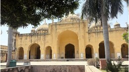 Rajasthan: अब वक्फ की संपत्ति नहीं रहेगी जयपुर के आमेर की अकबरी मस्जिद, नए कानून से हुआ ऐसा