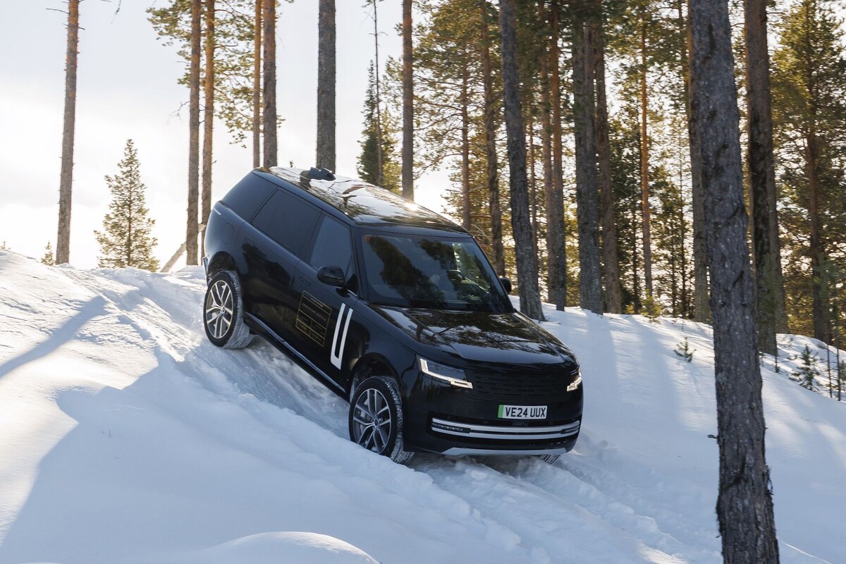 Range Rover Electric Undergoes Winter Testing- Fresh Pictures