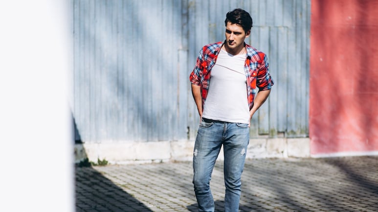 Jogger Jeans से लेकर Slim-Fit Baggy Style Jeans तक, सिर्फ 699 रुपये के अंदर खरीदें मेंस की ये स्टाइलिश जीन्स Jogger Jeans से लेकर Slim-Fit Baggy Style Jeans तक, सिर्फ 699 रुपये के अंदर खरीदें मेंस की ये स्टाइलिश जीन्स