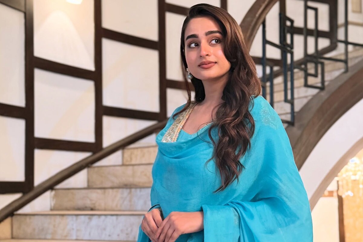 Ayesha Khan Faces Criticism for Liking Controversial Post Saying "Indians Are Not Welcome In Kashmir"