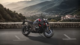 BMW R 1300 R Unveiled With 145 HP Boxer Engine
