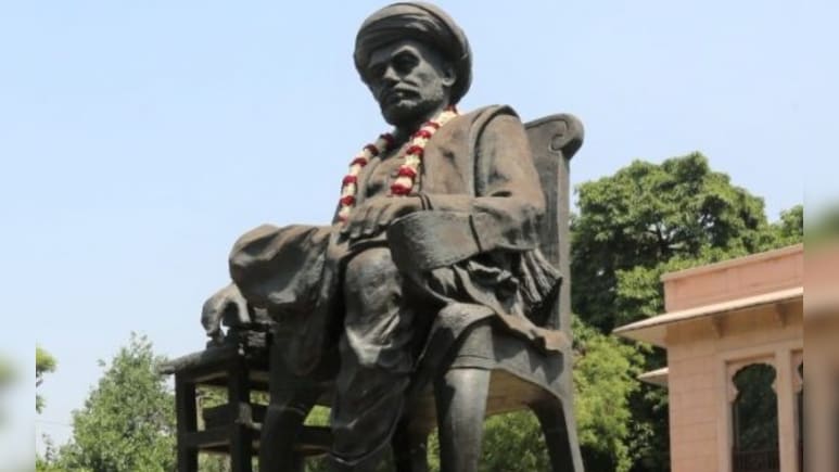 महात्मा फुले पर डॉक्यूमेंट्री की अहम फाइल ही गायब, महाराष्ट्र सरकार में हड़कंप, FIR दर्ज