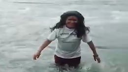 Video: "Mummy," Screams Girl As Mother Drowns While Making Reel