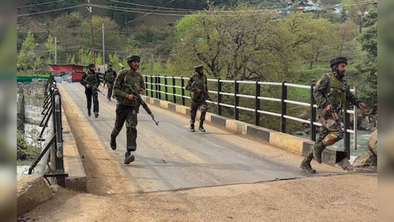 Jammu Kashmir Terror Attack: पहलगाम में बड़ा आतंकी हमला, 26 सैलानियों की मौत की आशंका, कई घायल