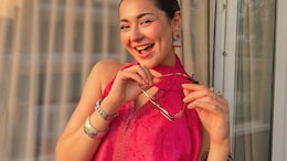 Hania Aamir Serves Major Fashion Goals In An All Pink <i>Kurta</i> Set