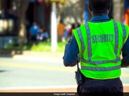 प्राइवेट सिक्&zwj;योरिटी गार्ड की नौकरी कैसे मिलती है, कितनी होती है सैलरी