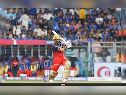 Virat Kohli Instagram: कोहली ने इंस्टाग्राम से डिलीट किए कमाई वाले पोस्ट, फैन्स हैरत में