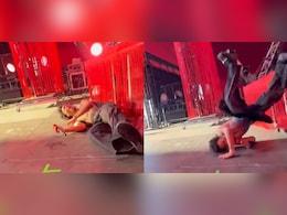 स्टेज पर परफॉर्मेंस के दौरान बैकफ्लिप करते हुए मुंह के बल गिरा मशहूर सिंगर, दर्द से करहा गया..फिर भी पूरा किया शो स्टेज पर परफॉर्मेंस के दौरान बैकफ्लिप करते हुए मुंह के बल गिरा मशहूर सिंगर, दर्द से करहा गया..फिर भी पूरा किया शो