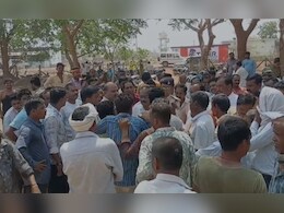 गरियाबंद में सिंचाई विभाग के SDO को किसानों ने बनाया बंधक, छोड़ने के लिए ये रखी शर्त गरियाबंद में सिंचाई विभाग के SDO को किसानों ने बनाया बंधक, छोड़ने के लिए ये रखी शर्त