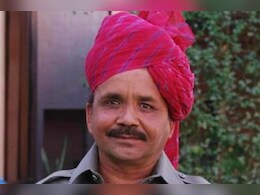 Rajasthan: सांड के हमले में हुई थी बिजनेसमैन की मौत, कोर्ट ने पालिका पर लगाया 44 लाख का जुर्माना Rajasthan: सांड के हमले में हुई थी बिजनेसमैन की मौत, कोर्ट ने पालिका पर लगाया 44 लाख का जुर्माना