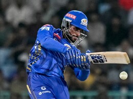 "Hardik Pandya Struggled...": Ex-India Stars Left Fuming Over Tilak Varma Retired Out Call