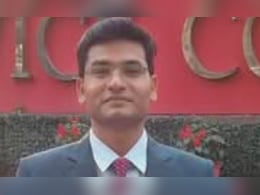 UPSC Result 2024: धाकड़ निकला किसान का बेटा! सेकंड हैंड कार बेची, पढ़ाई भी की, अब बन गया ‘साहब’ UPSC Result 2024: धाकड़ निकला किसान का बेटा! सेकंड हैंड कार बेची, पढ़ाई भी की, अब बन गया ‘साहब’