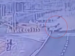 CCTV Footage : भरधाव कार 15 वेळा उलटली, प्रवाशी हवेत उडाले; वडील आणि 2 मुलांचा मृत्यू