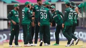 Pakistan Stars Left Red-Faced As PCB Takes Drastic 'Central Contract' Step