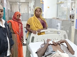 अजमेर में भालू का आतंक, 60 वर्षीय बुजुर्ग के चेहरे की खाल नोची; इलाके में दहशत का माहौल अजमेर में भालू का आतंक, 60 वर्षीय बुजुर्ग के चेहरे की खाल नोची; इलाके में दहशत का माहौल