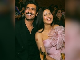 Katrina Kaif Sports "VK" Mehendi For Vicky Kaushal At Friend's Wedding Katrina Kaif Sports "VK" Mehendi For Vicky Kaushal At Friend's Wedding