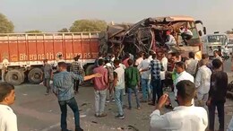 Rajasthan: बारातियों से भरी बस की तेज रफ्तार ट्रक से टक्कर, 37 लोग हुए घायल, सामने आया भीषण हादसे का वीडियो
