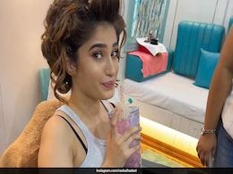 Rasha Thadani's Glam In Progress Features Curled Locks, False Lashes, And Pink Lips Rasha Thadani's Glam In Progress Features Curled Locks, False Lashes, And Pink Lips