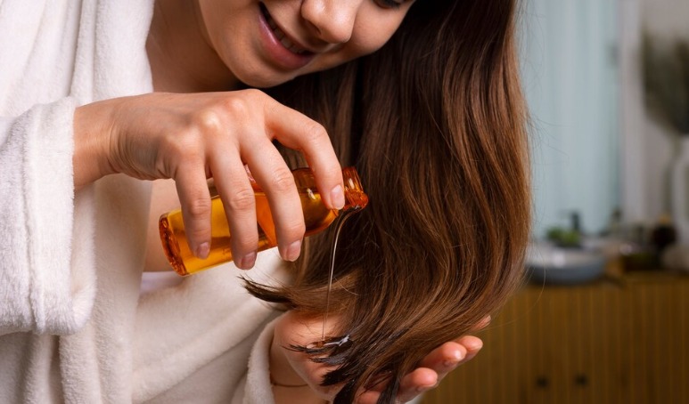7 Tips To Protect Your Hair From Humidity