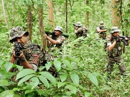 नक्सलियों ने 15 दिनों में दो बार की शांति वार्ता की पेशकश, सरकार भी राजी पर अड़चन कहां हैं ? नक्सलियों ने 15 दिनों में दो बार की शांति वार्ता की पेशकश, सरकार भी राजी पर अड़चन कहां हैं ?