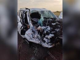 ओसिया में भीषण सड़क हादसे में गाड़ी के उड़े परखच्चे, पति-पत्नी की मौके पर मौत; चार गंभीर घायल ओसिया में भीषण सड़क हादसे में गाड़ी के उड़े परखच्चे, पति-पत्नी की मौके पर मौत; चार गंभीर घायल