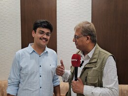 UPSC Result 2024: क्रिकेटर बनने का था सपना, जबलपुर के स्वर्णिम ने दूसरे प्रयास में क्रैक किया UPSC एग्जाम UPSC Result 2024: क्रिकेटर बनने का था सपना, जबलपुर के स्वर्णिम ने दूसरे प्रयास में क्रैक किया UPSC एग्जाम
